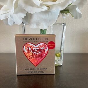 Revolution Dragon's Heart Highlighter - Pink/Gold